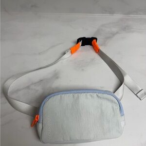 lululemon athletica Light Gray Belt Bag with Orange Accents